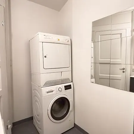 Apartment City Guesthouse *